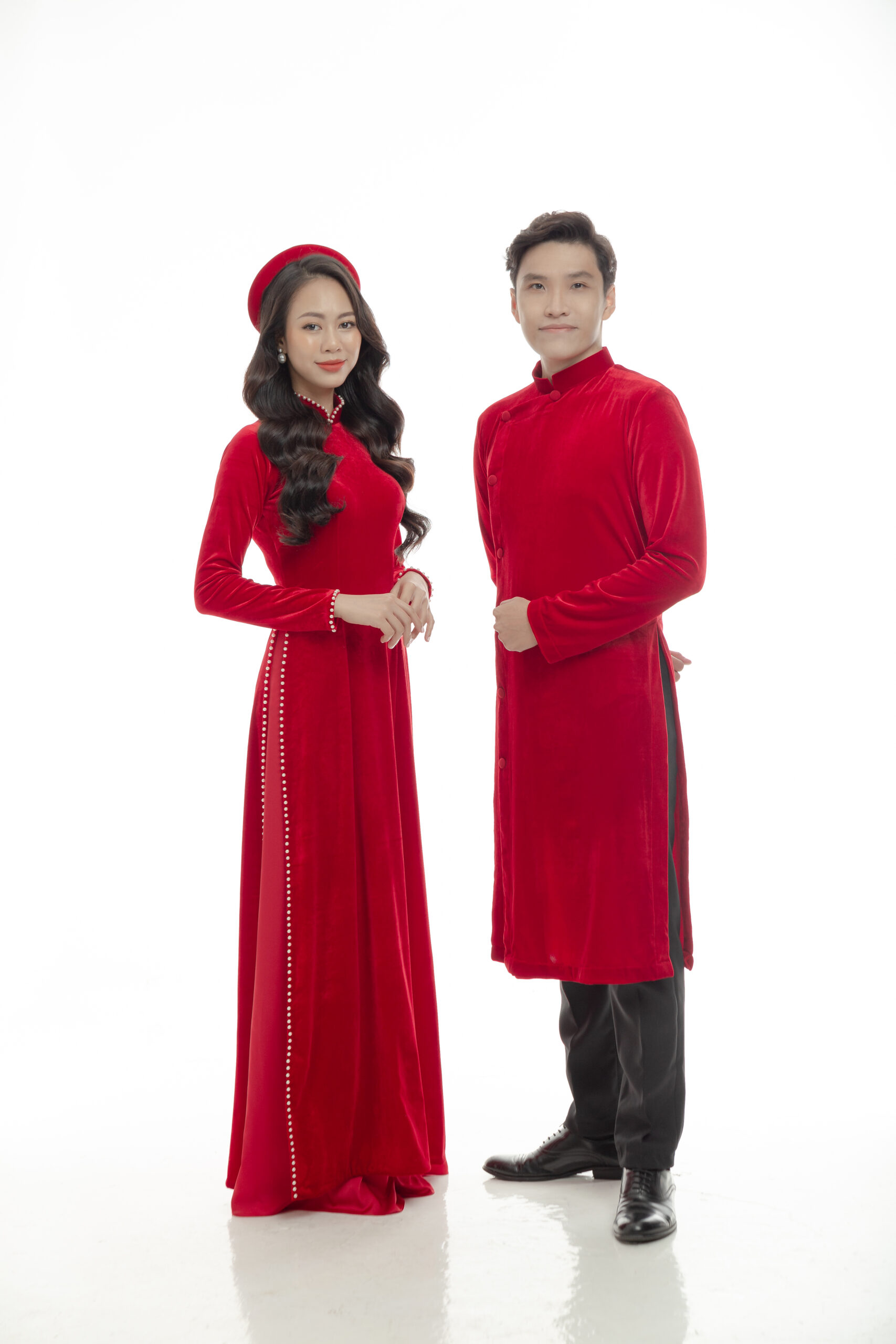 Cặp áo dài cô dâu chú rể nhung đỏ (ADCDĐ1 & ADCRĐ1)